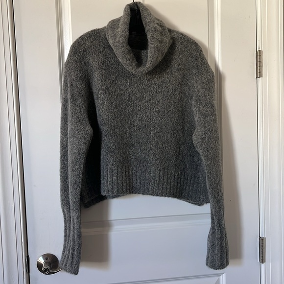 All Saints large Josephine Jumper Gray cropped turtleneck sweater - Picture 2 of 5